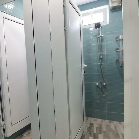 Kyosheto Hostal *