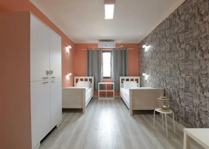 אכסניה Kyosheto *