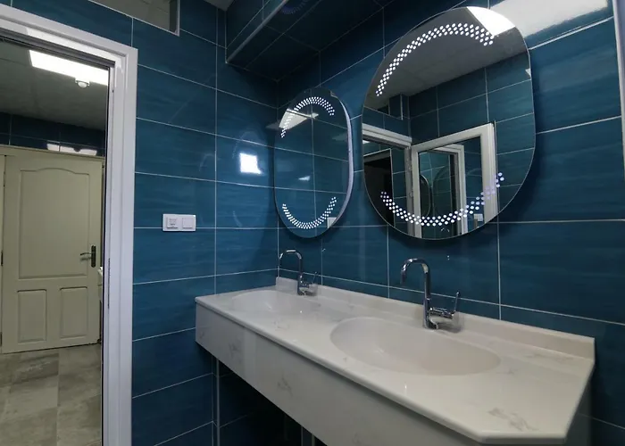 Kyosheto אכסניה *